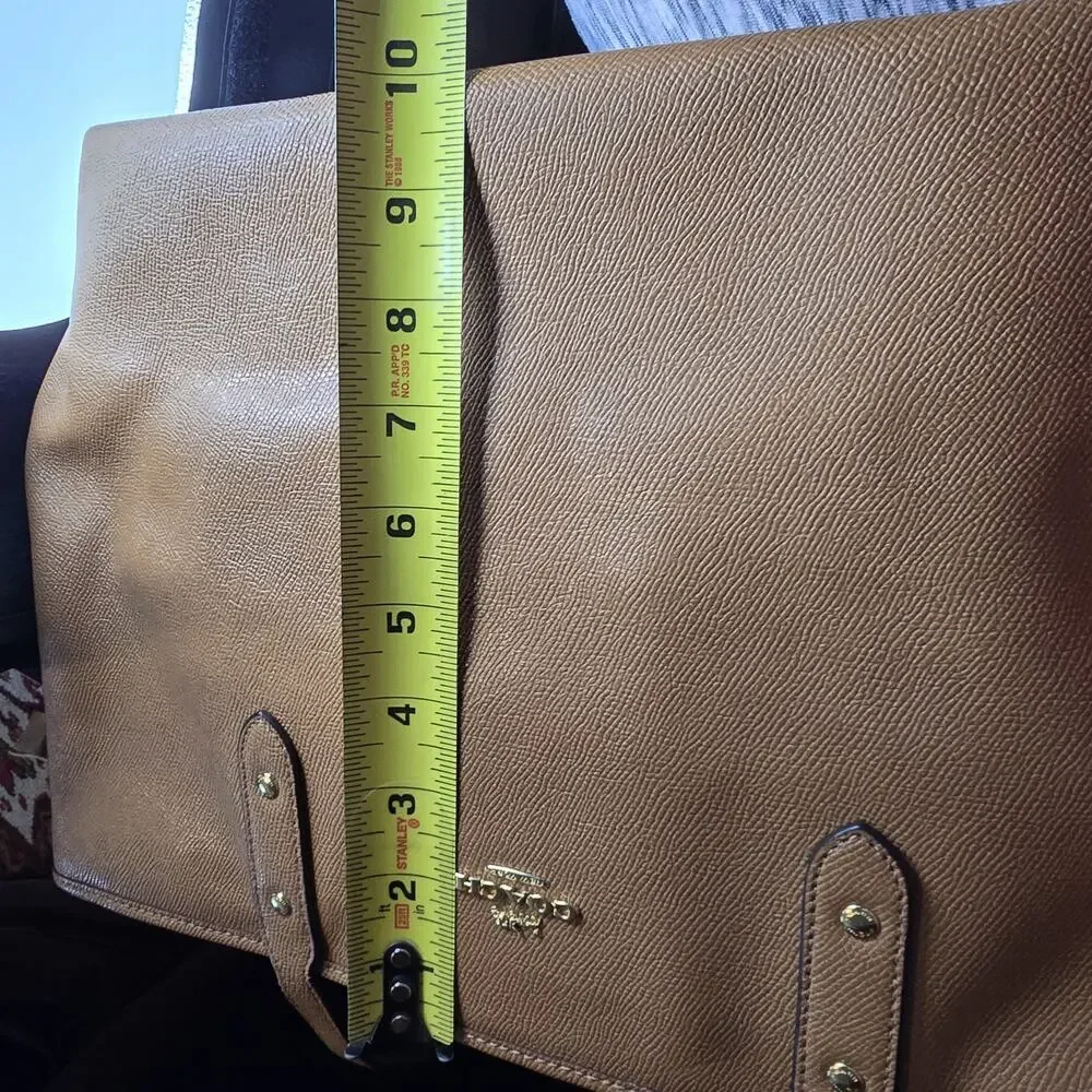 Coach Brown Coated Canvas City Zip Tote Bag F58846 Classic Minimalist Luxury‎